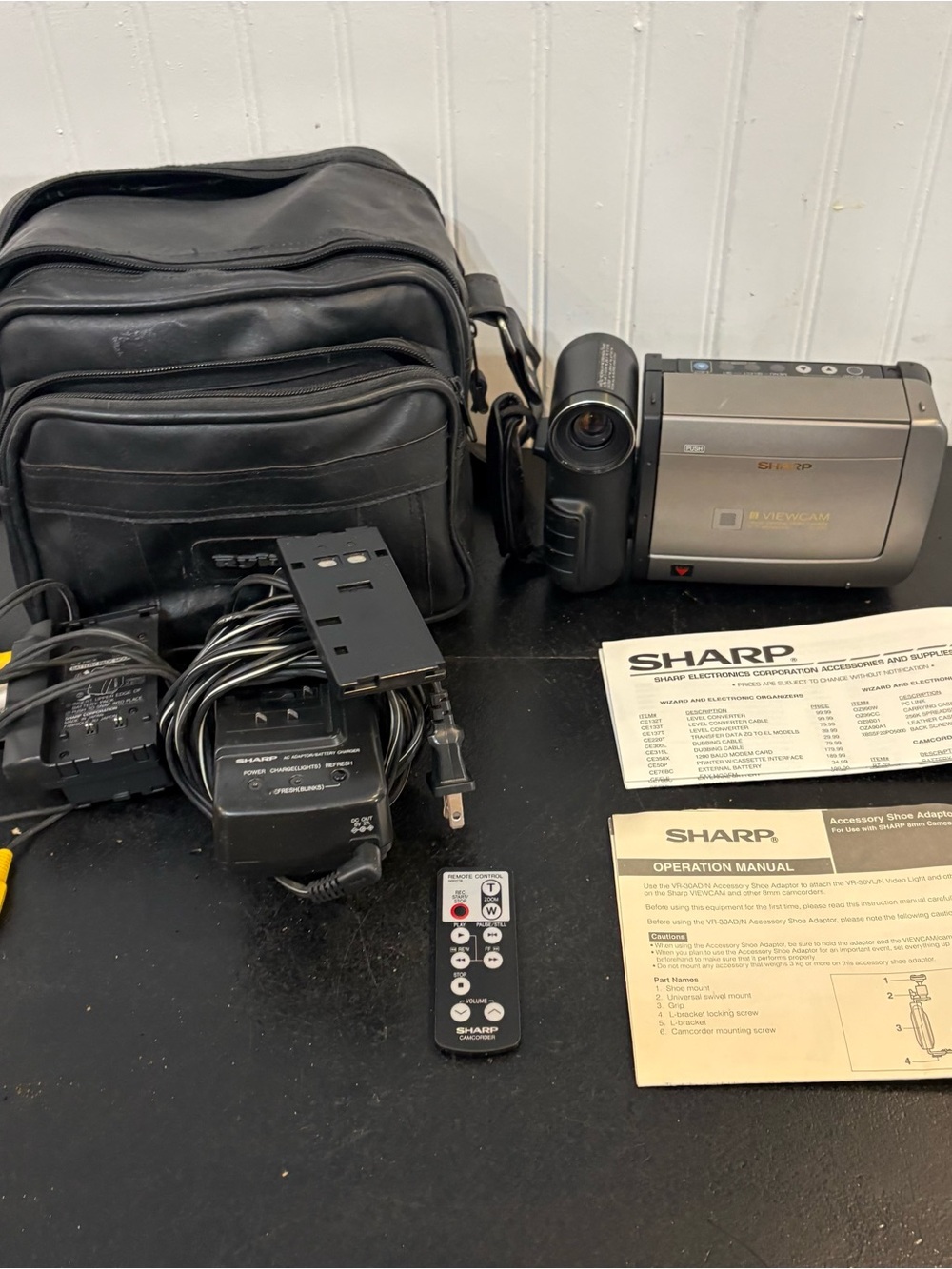 Sharp VL-E39U VTG ViewCam
Video8 8mm Camcorder VCR
Player Recorder Tested